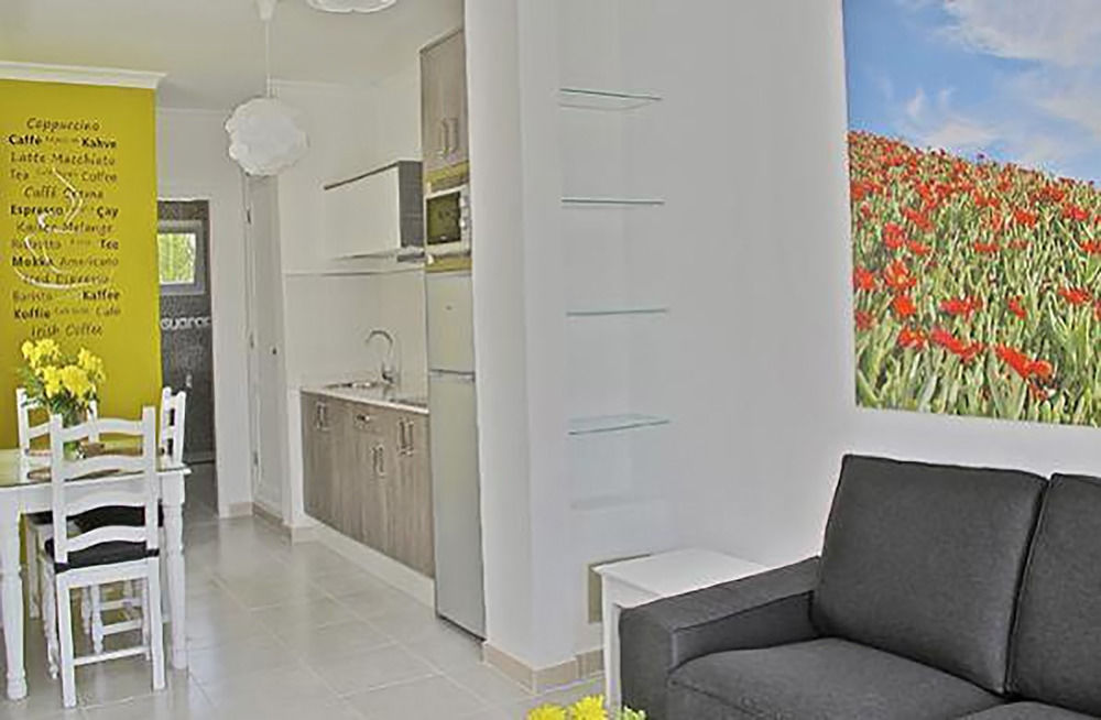 Apartamentos El Guarapo กอสตา เตกีสเซ ภายนอก รูปภาพ